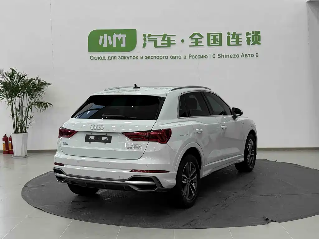 Audi Q3 2022 35 TFSI
