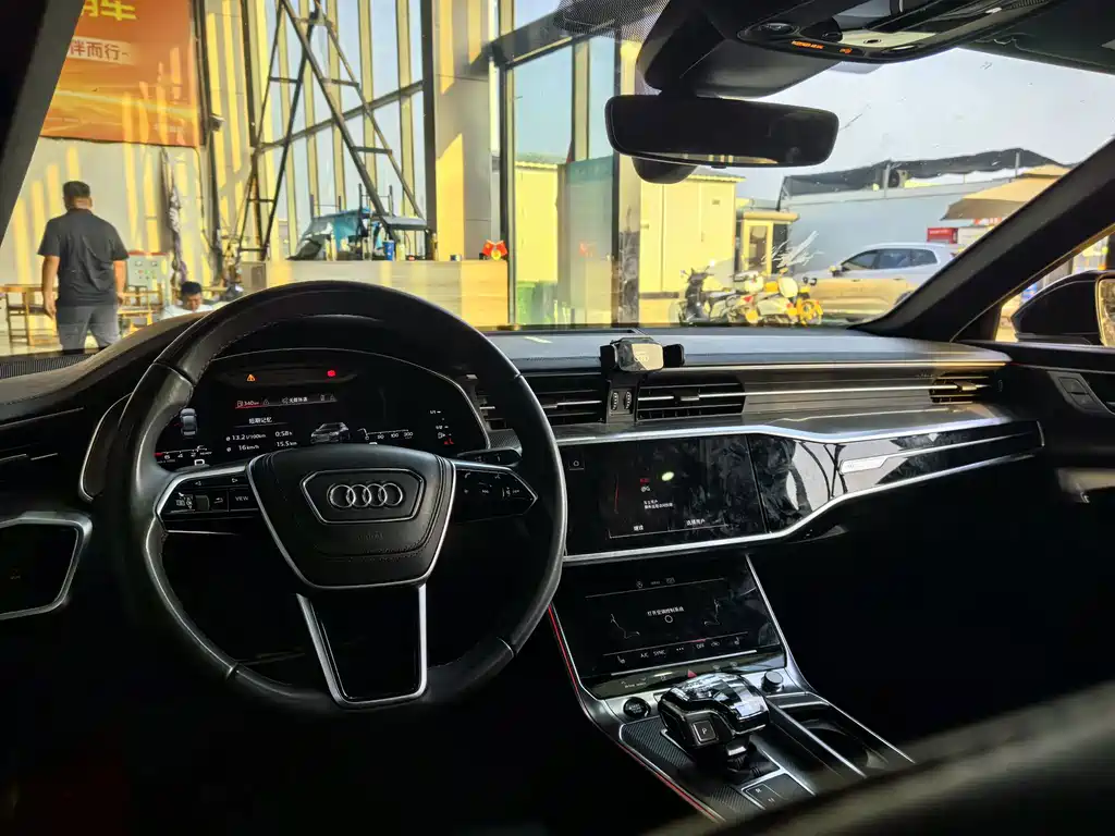 Audi A6L — миниатюра 4