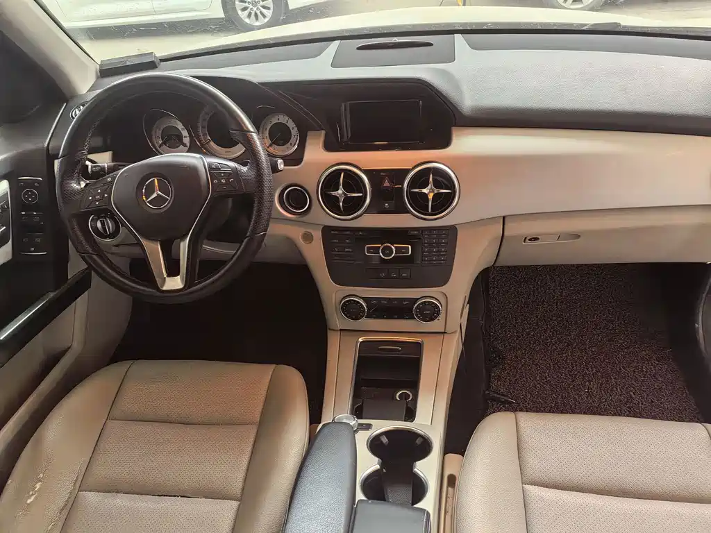 Mercedes-Benz GLK-Class — миниатюра 6