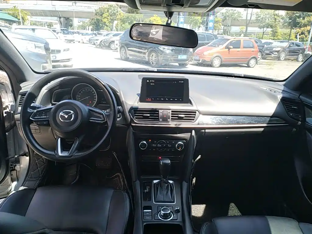 Mazda CX-4 — миниатюра 10