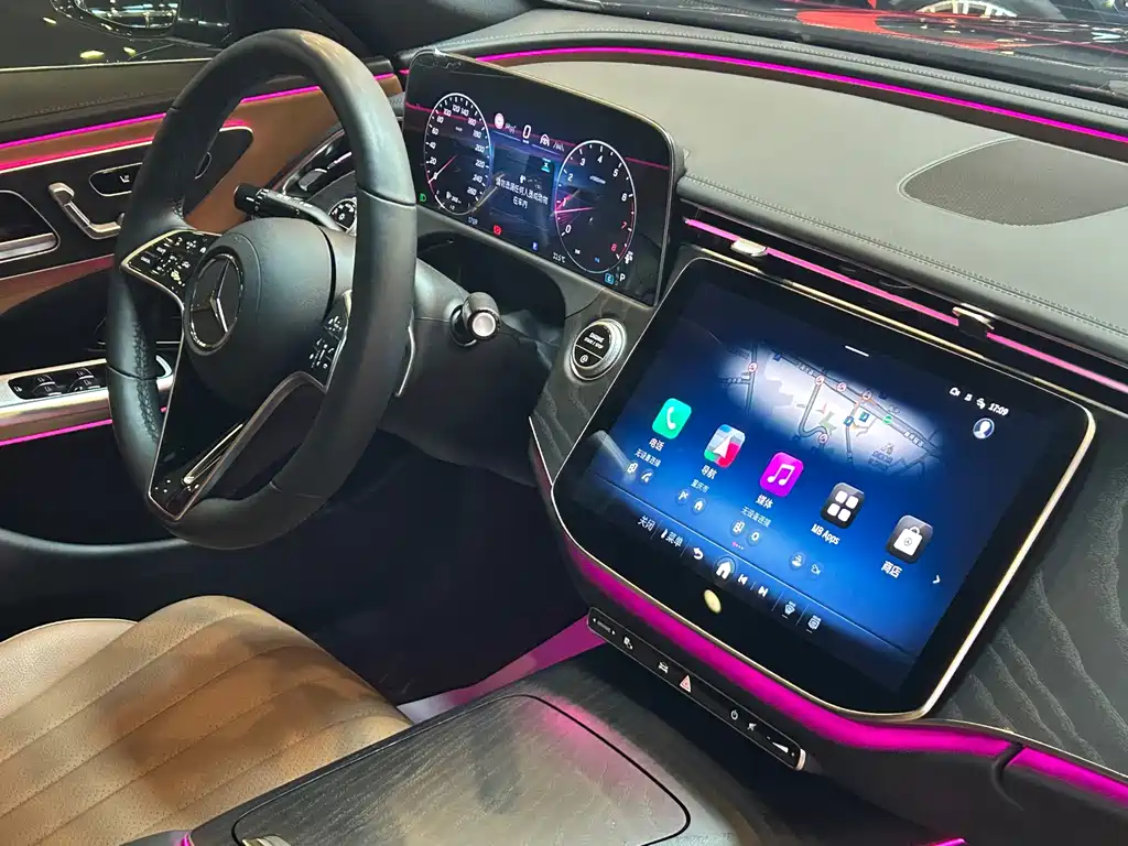 Mercedes-Benz E-Class — миниатюра 21