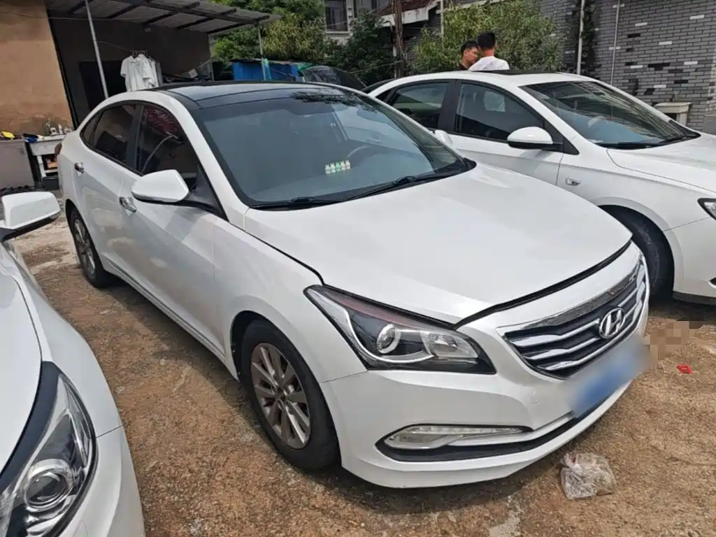 Hyundai Mistra — миниатюра 4