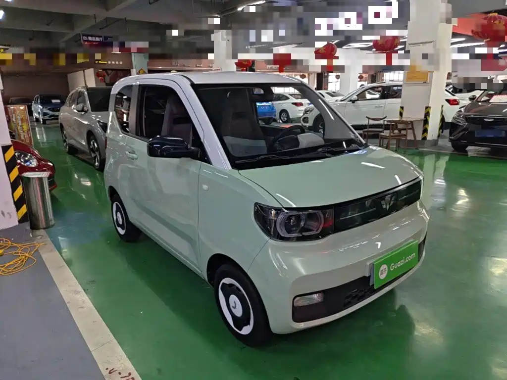 Wuling MINIEV — миниатюра 4