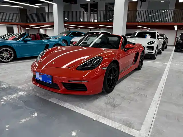 2017 Porsche 718