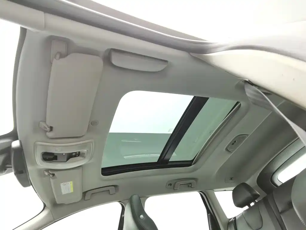 Volvo XC60 — миниатюра 14