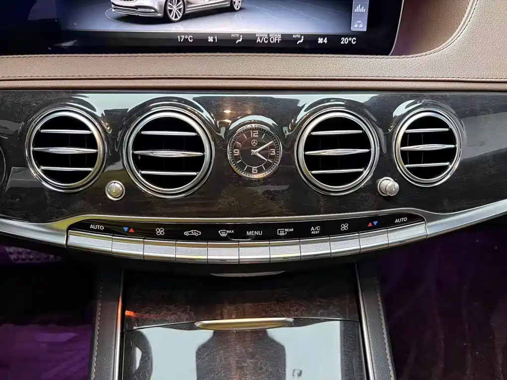 Mercedes-Benz S-Class — миниатюра 10