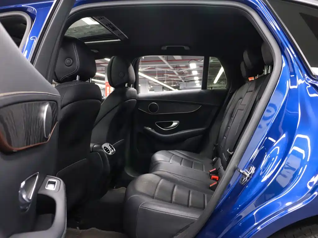 Mercedes-Benz EQC — миниатюра 21
