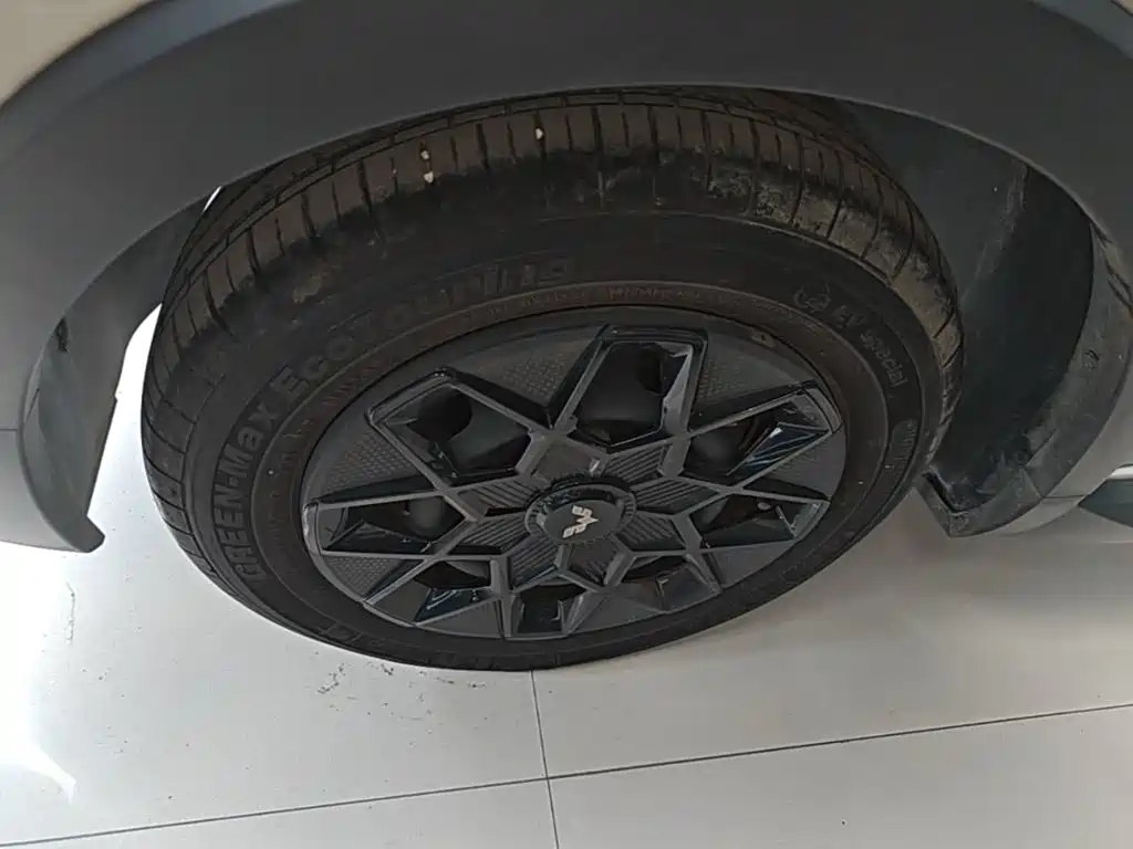 Wuling MINIEV — миниатюра 23