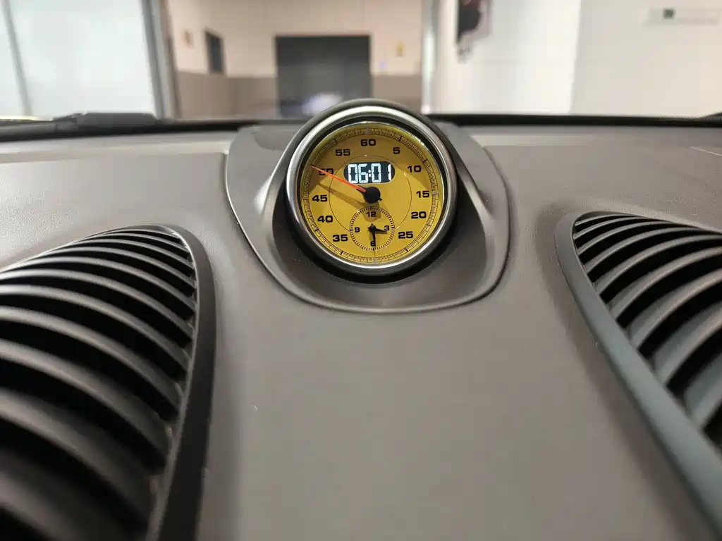 Porsche 718 2016 Cayman 2.0T