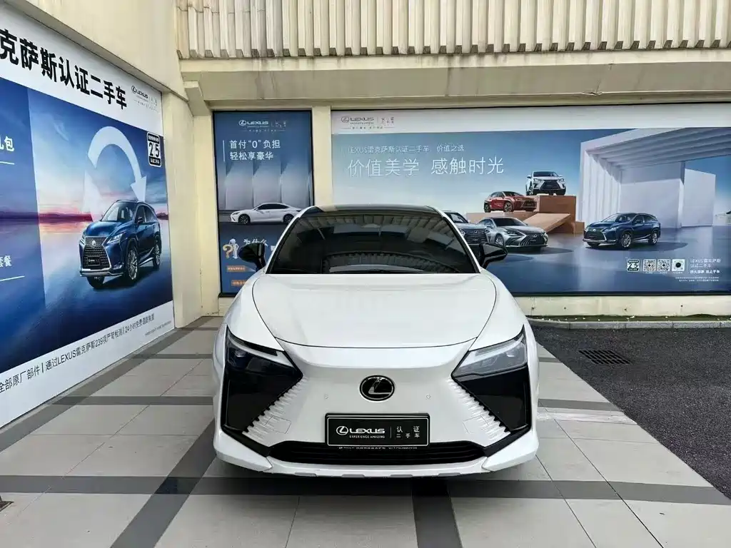 LEXUS RZ