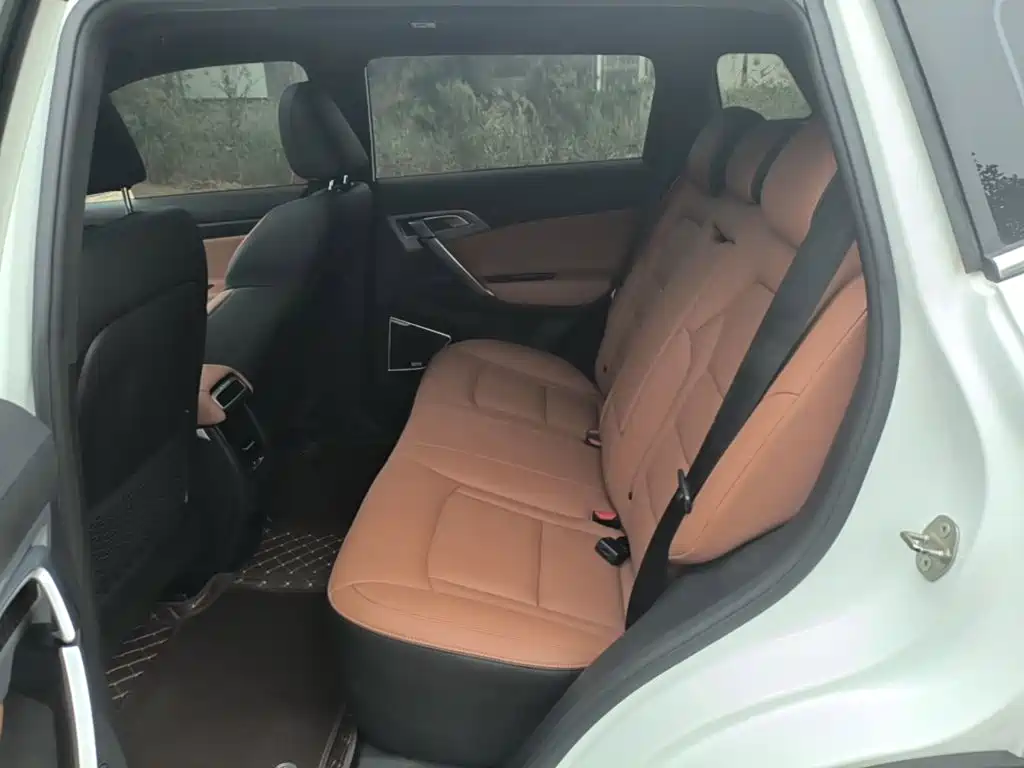 Geely Boyue — миниатюра 17