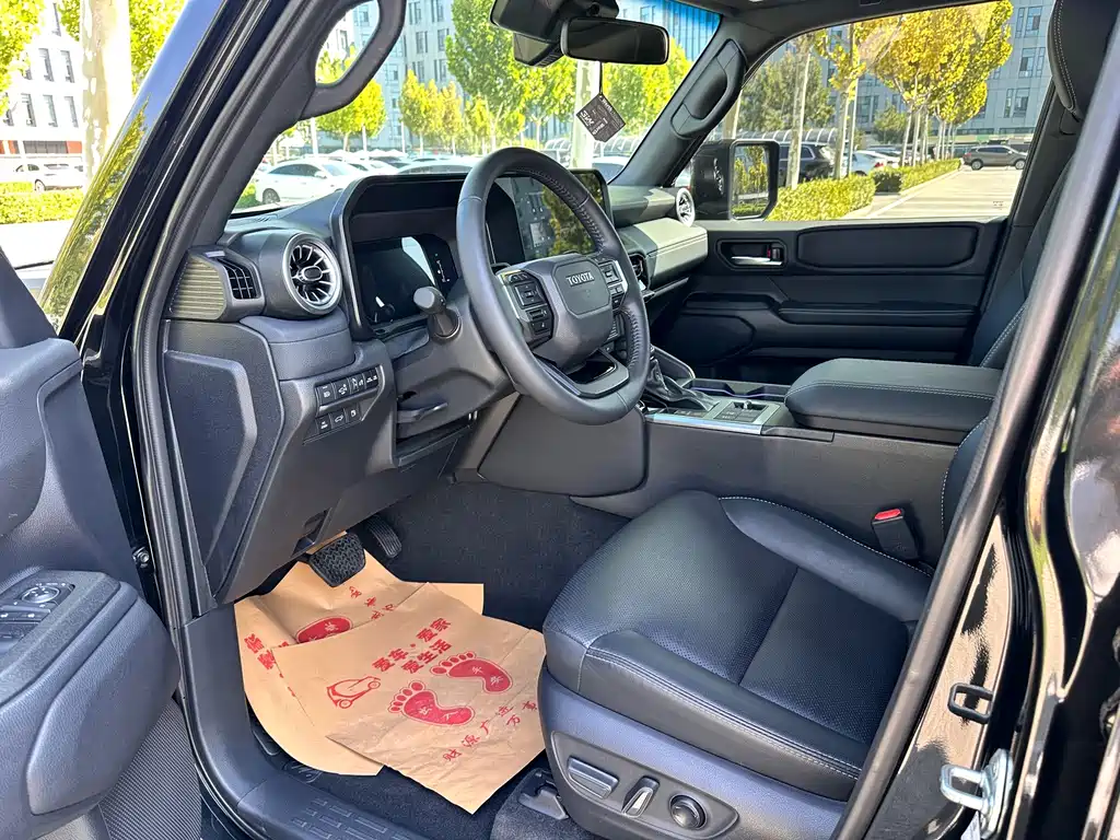 Toyota Prado — миниатюра 7