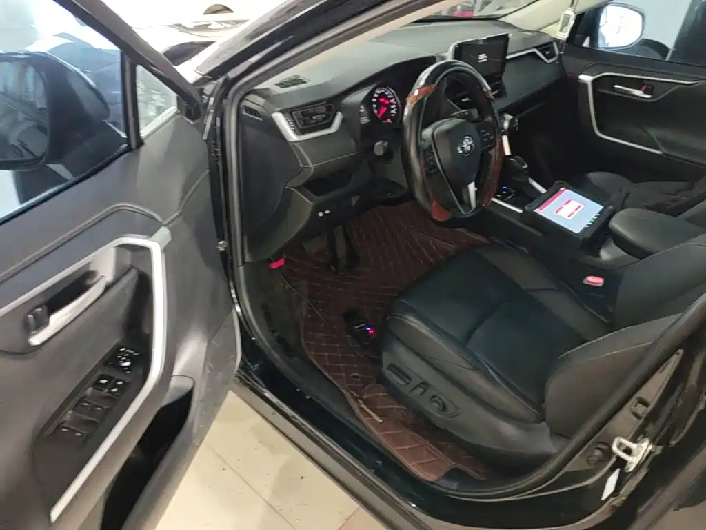 Toyota Wildlander — миниатюра 16