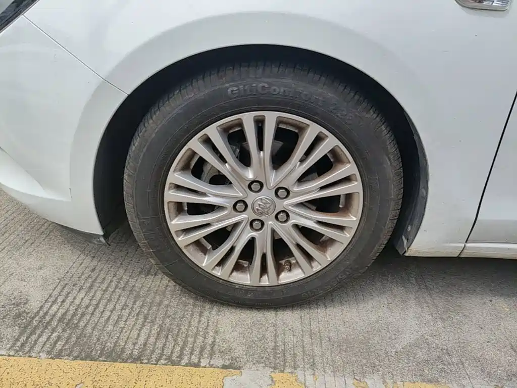 Buick Excelle — миниатюра 23