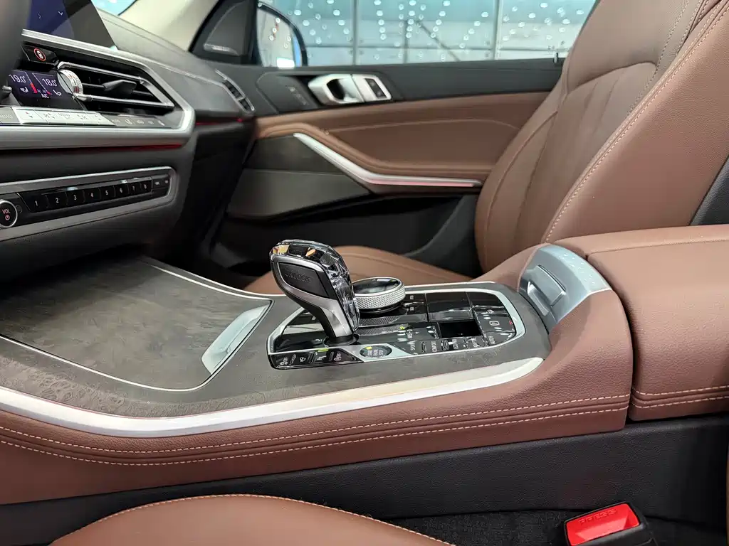 BMW X5 (Import) — миниатюра 17