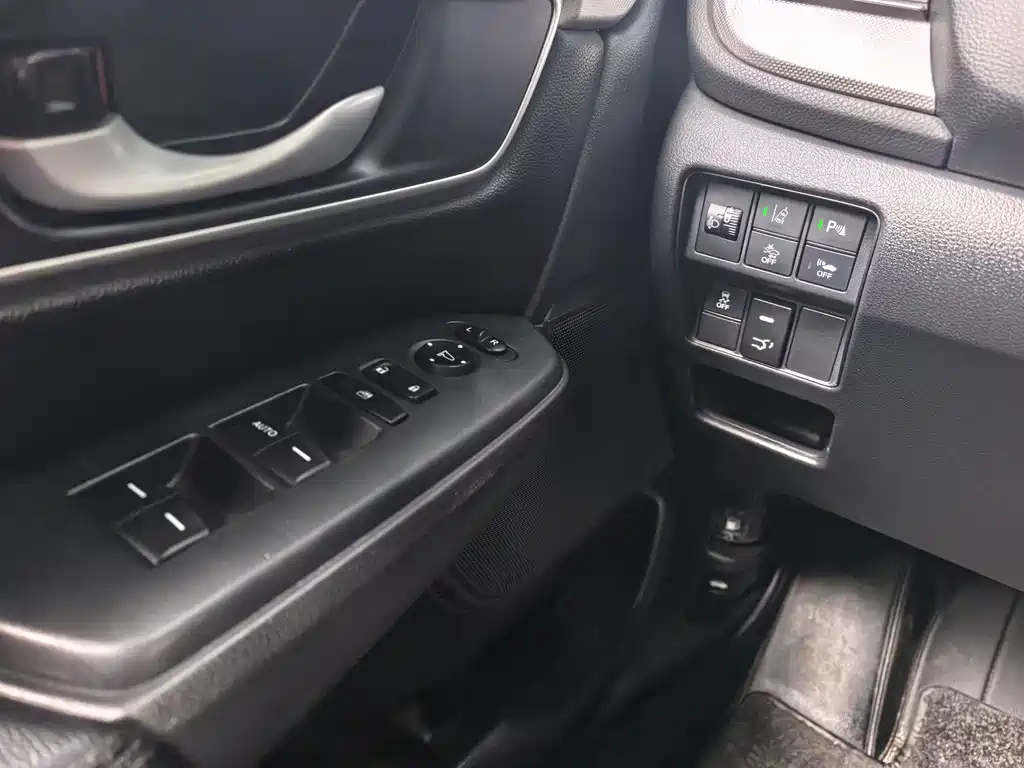 Honda CR-V — миниатюра 16