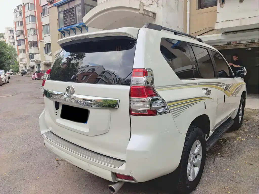 Toyota Prado (Import) — миниатюра 9