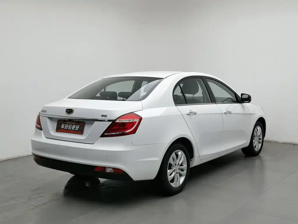 Geely Emgrand — миниатюра 2