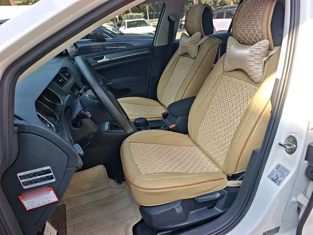 Volkswagen Golf — миниатюра 15