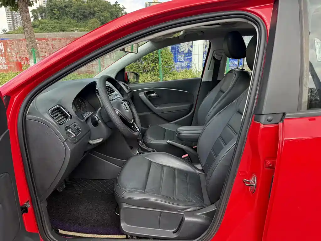 Volkswagen Polo — миниатюра 4