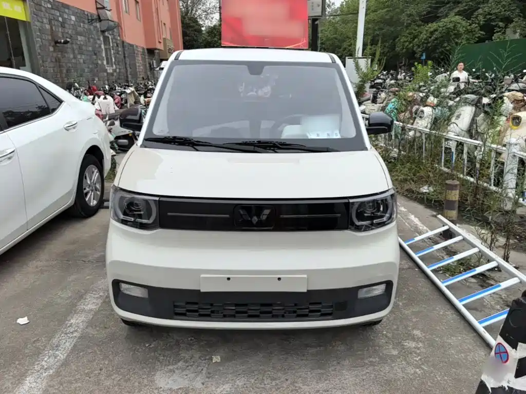 Wuling MINIEV — миниатюра 3