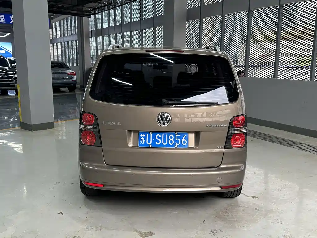 Volkswagen Touran — миниатюра 7