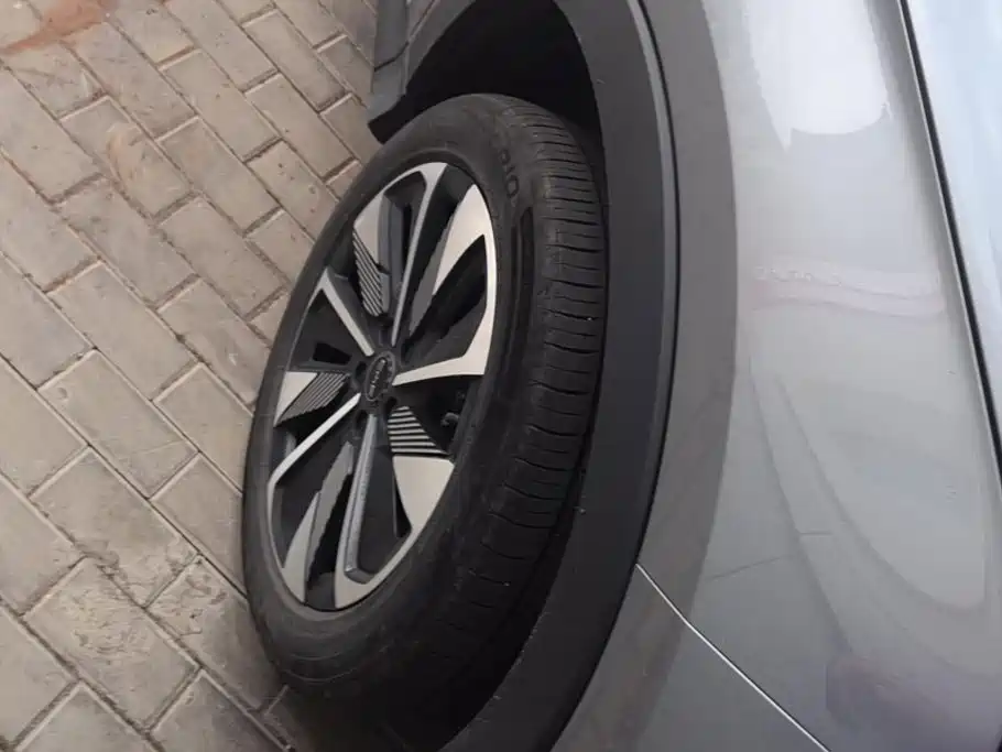 BYD PLUS New Energy — миниатюра 6