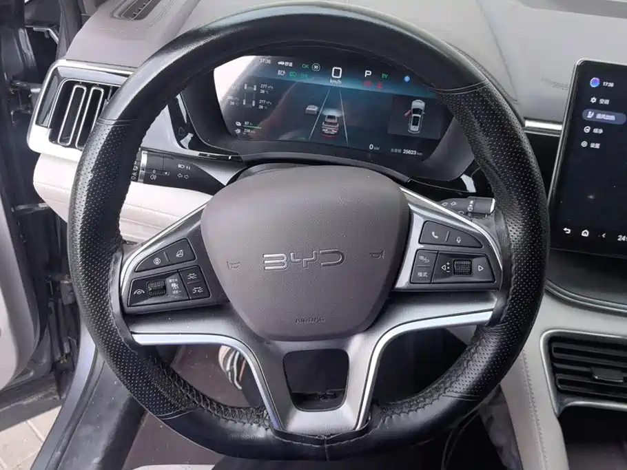 BYD PLUS New Energy — миниатюра 15