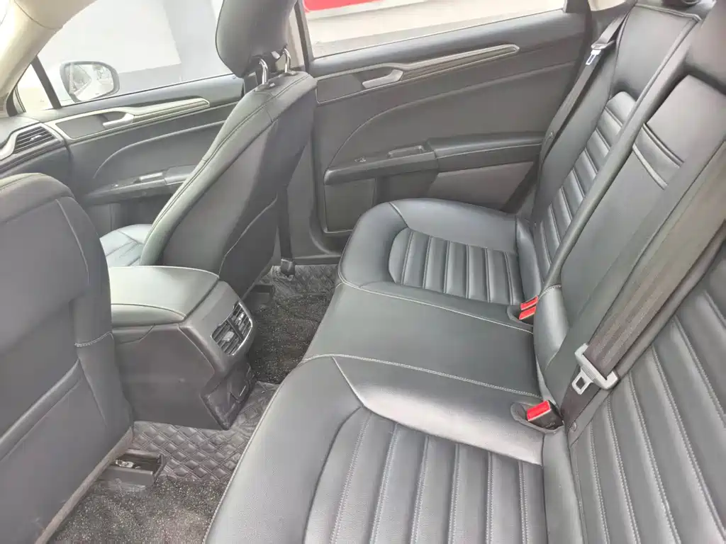 Ford Mondeo 2020 EcoBoost 180 Luxury