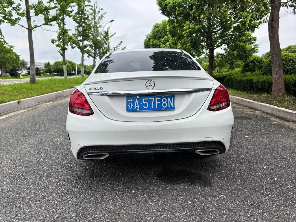 Mercedes-Benz C-Class — миниатюра 7