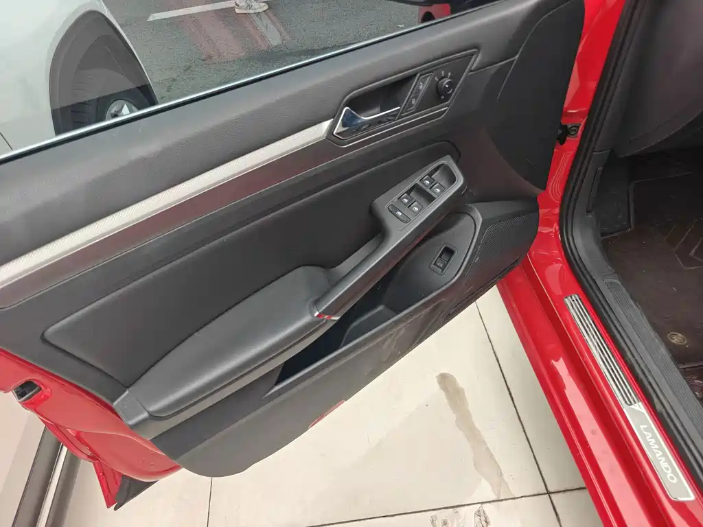 Volkswagen Lamando — миниатюра 9