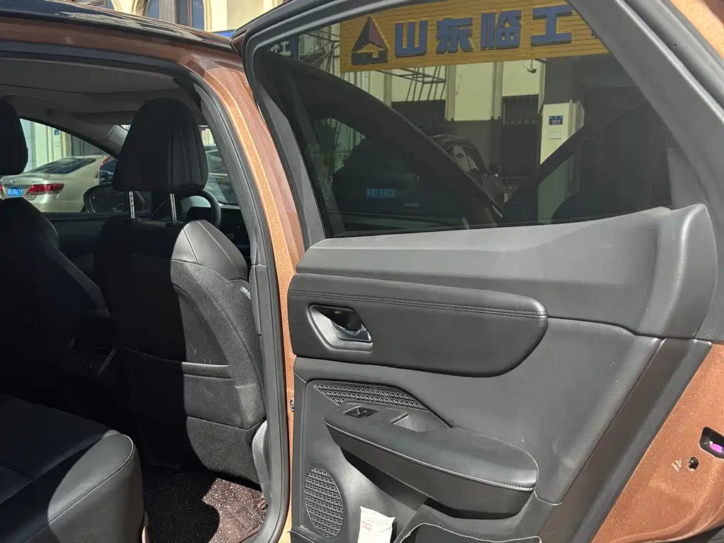 Nissan Ariya — миниатюра 20
