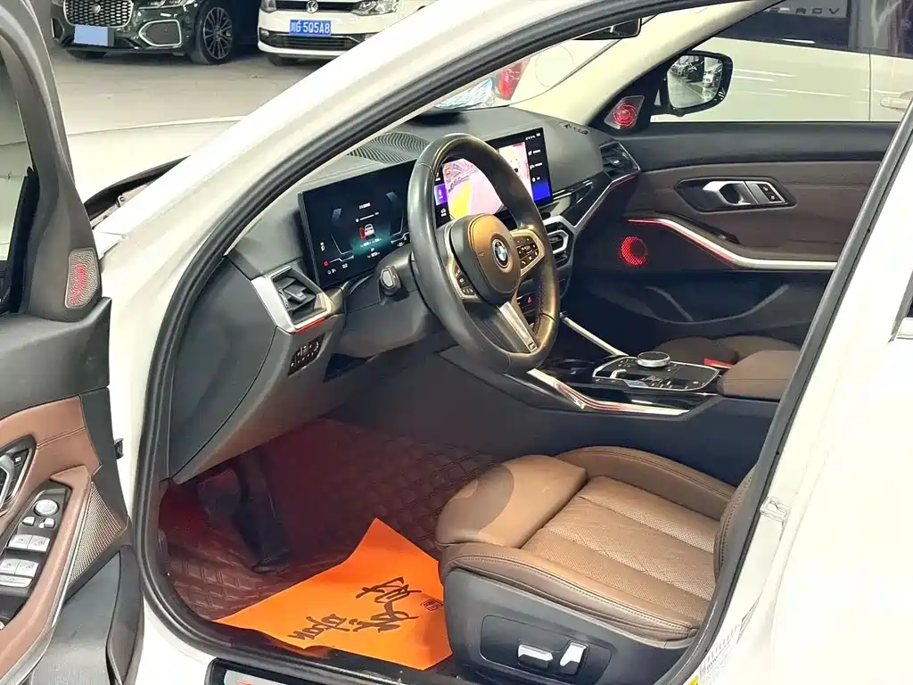 BMW i3 2022 eDrive 35 L