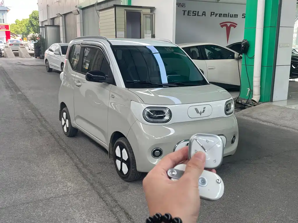 Wuling MINIEV — миниатюра 3
