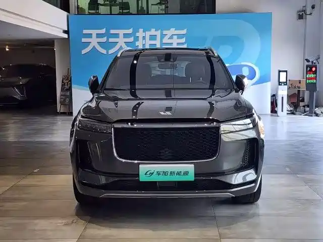 Li Auto Li ONE — миниатюра 2