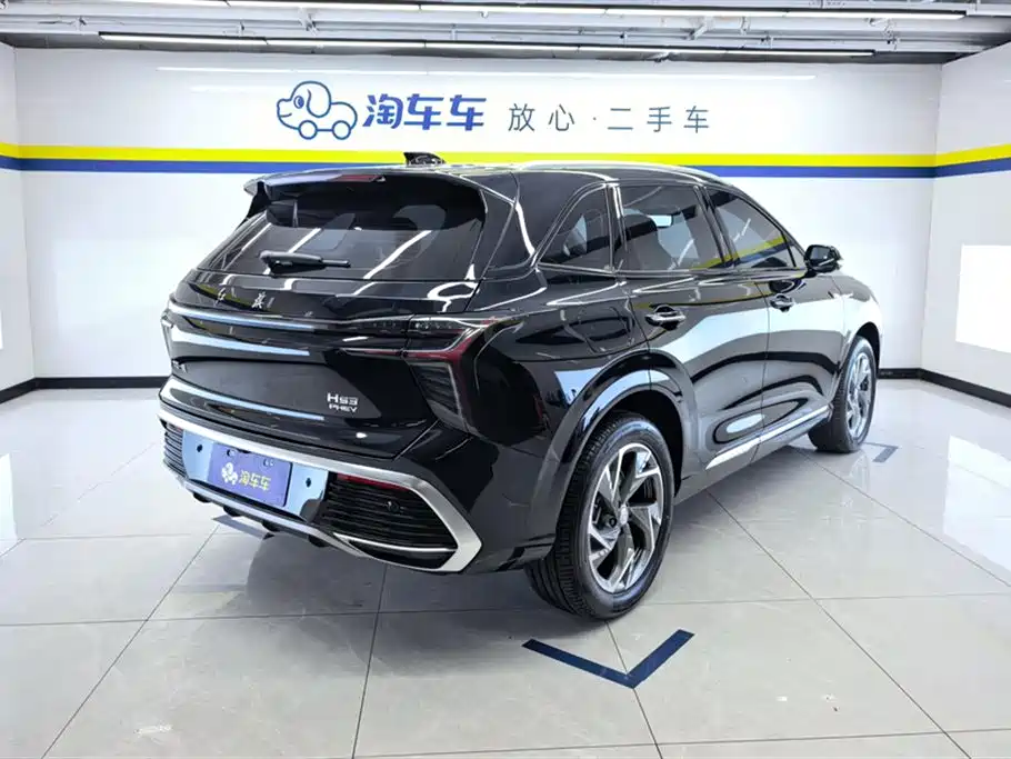 Hongqi HS3 PHEV 2024 115km