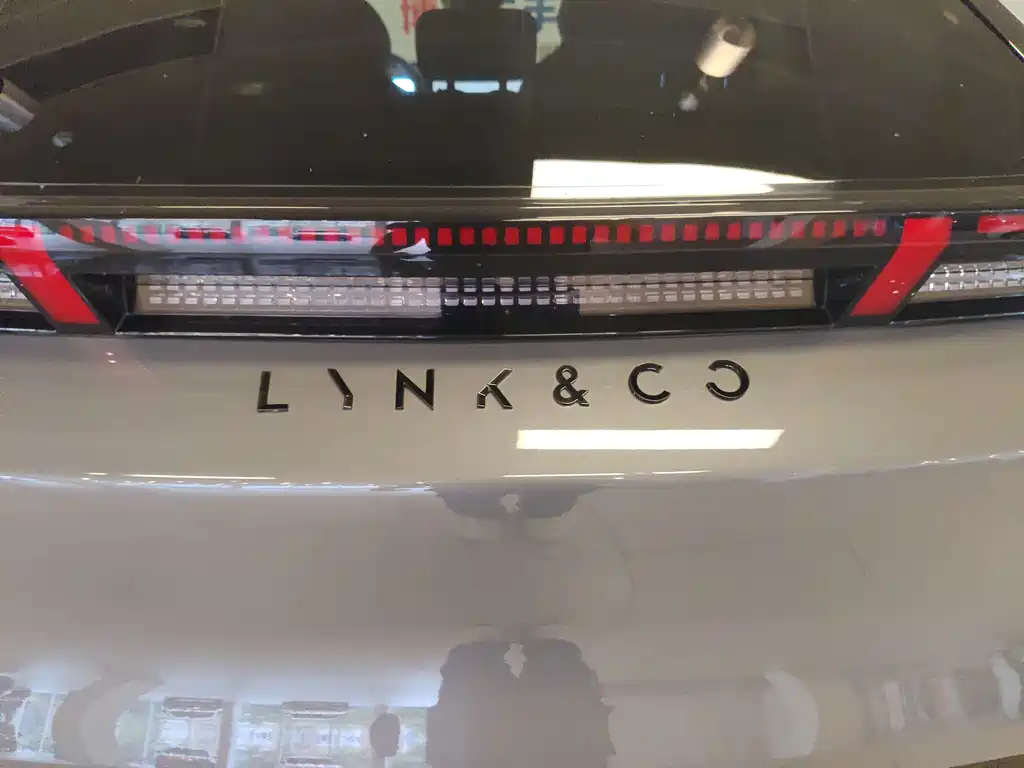 Lynk & Co Z20 — миниатюра 31