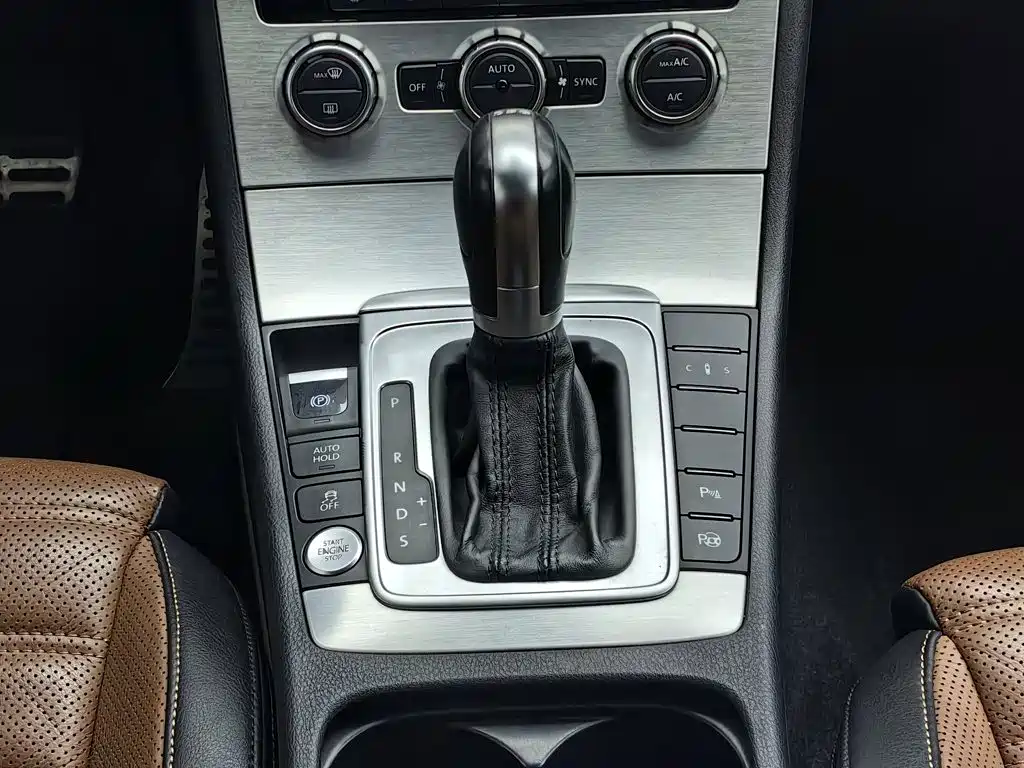 Volkswagen CC — миниатюра 13