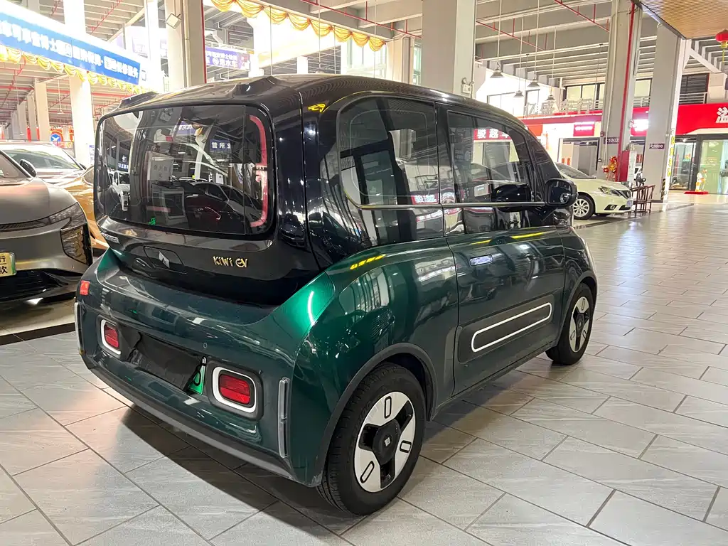 Baojun KiWi EV — миниатюра 2