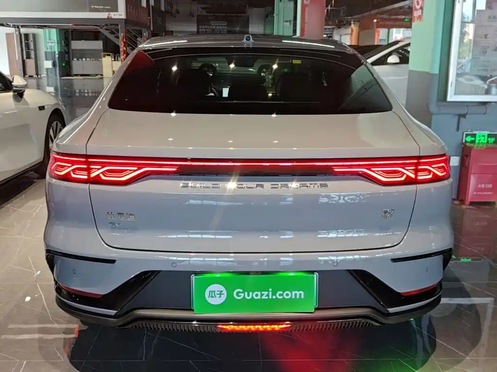 BYD Han 2025 EV 701KM Smart Drive