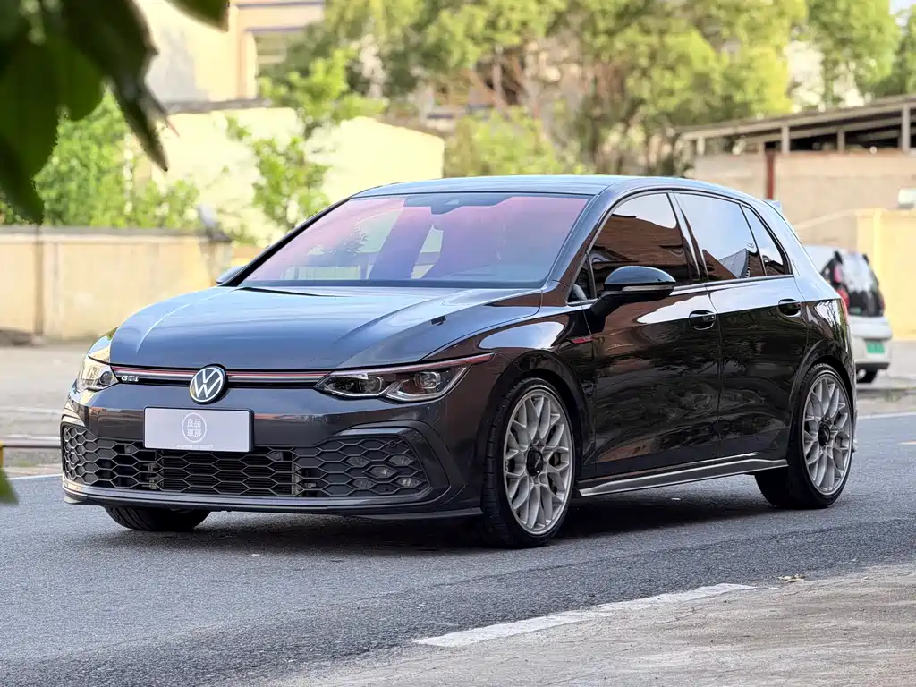 Volkswagen Golf GTI 2022