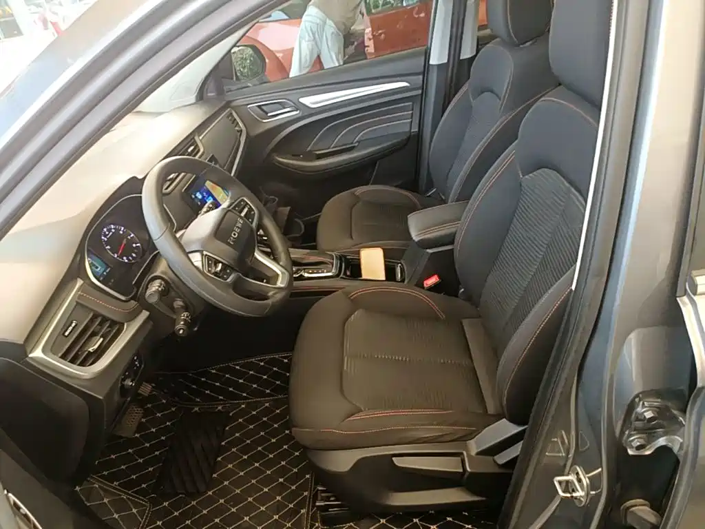 Roewe RX3 — миниатюра 15