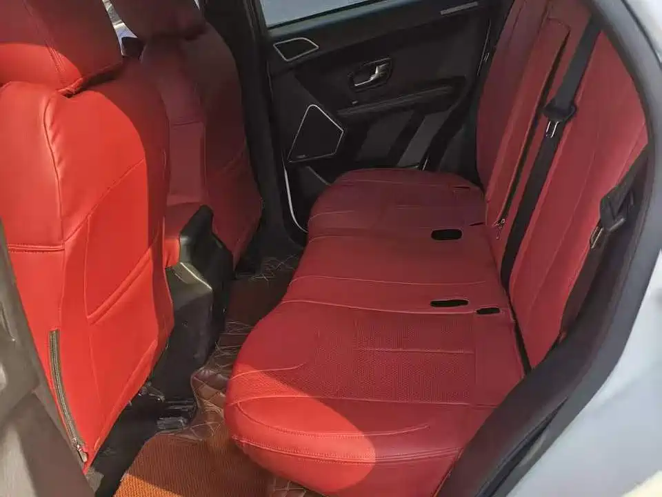 Landwind X7 2015 2.0T Premium