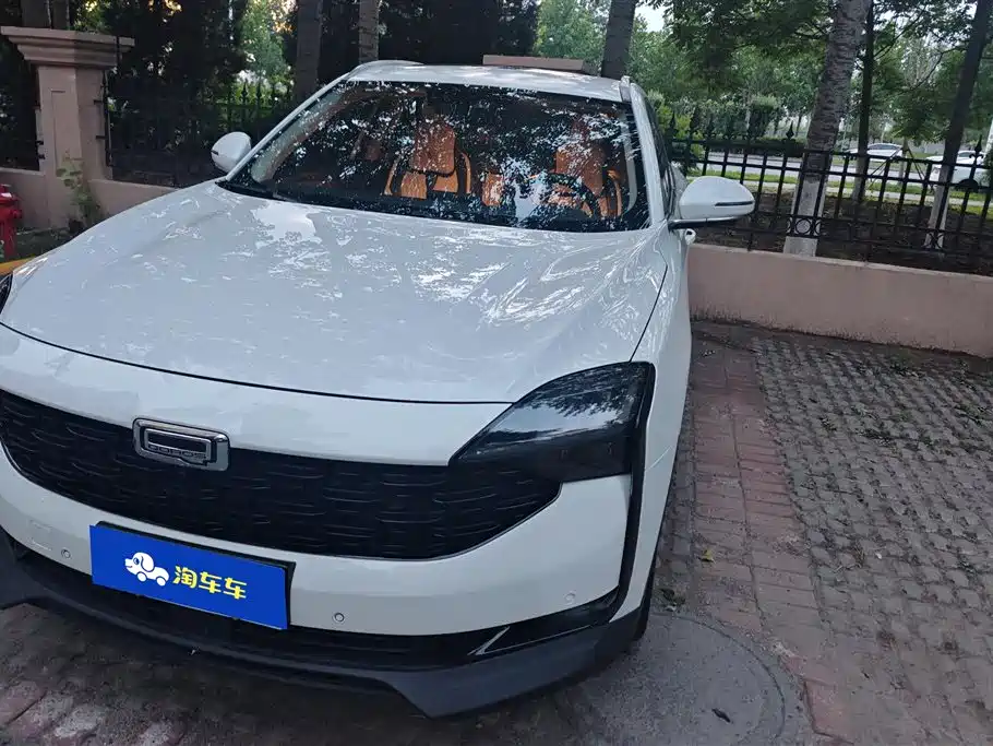 Купить Qoros Qoros 7