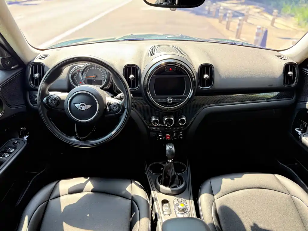 MINI Mini Countryman — миниатюра 9