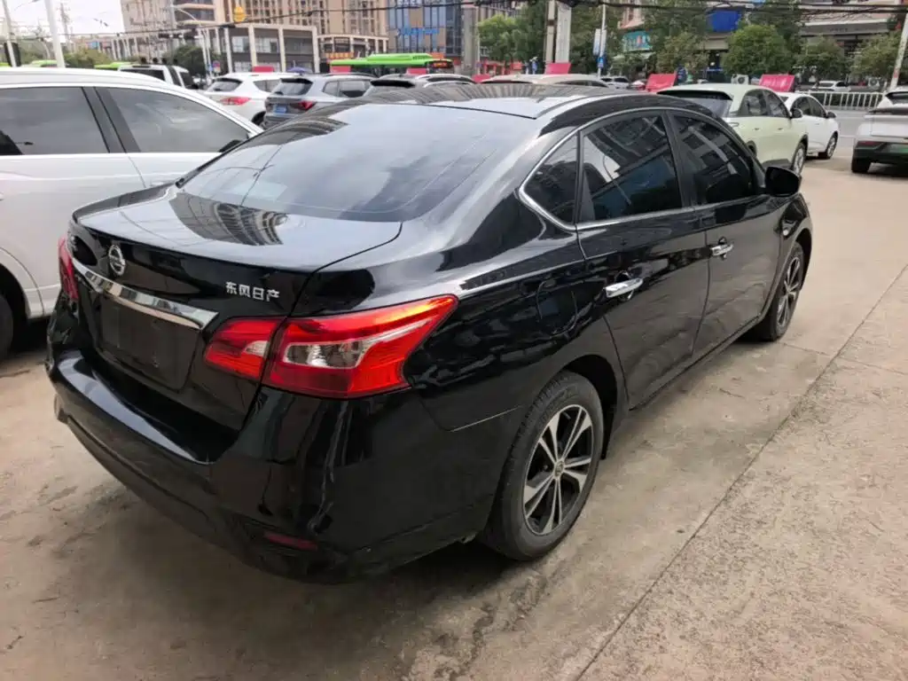 Nissan Sylphy — миниатюра 7