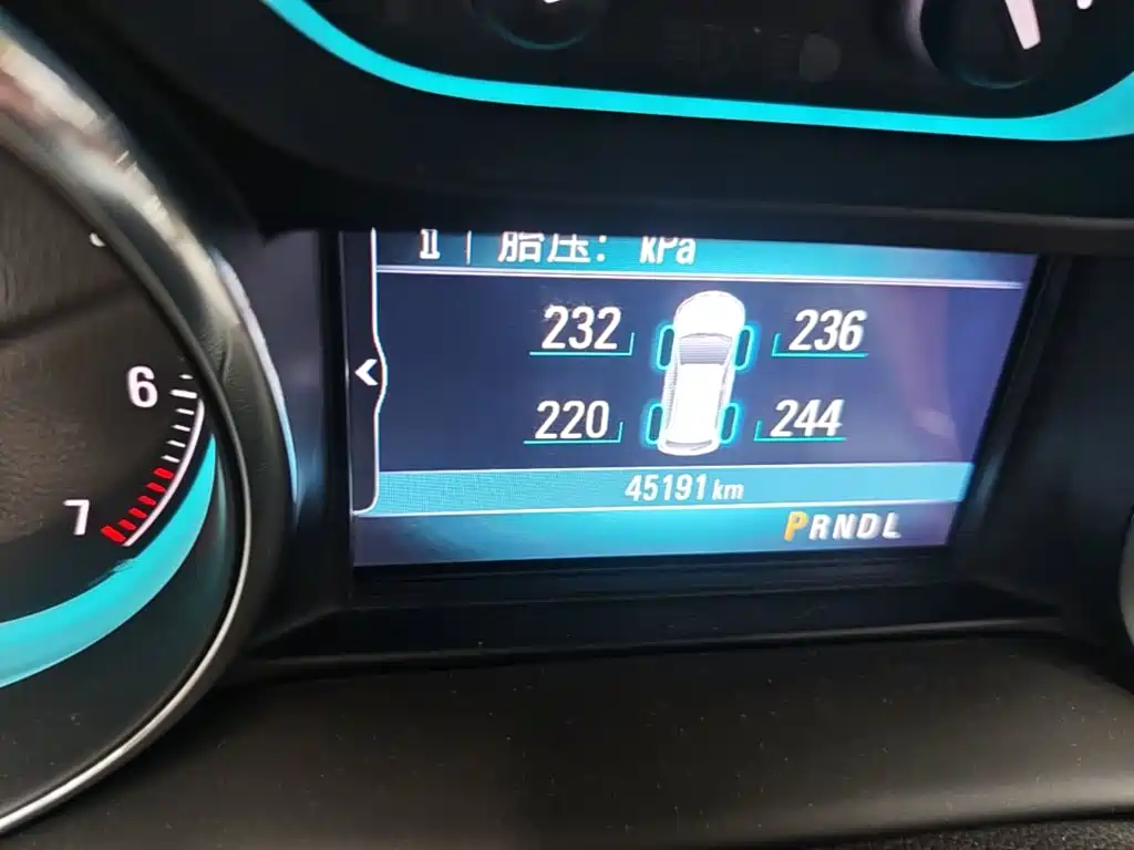 Buick Envision Plus — миниатюра 17