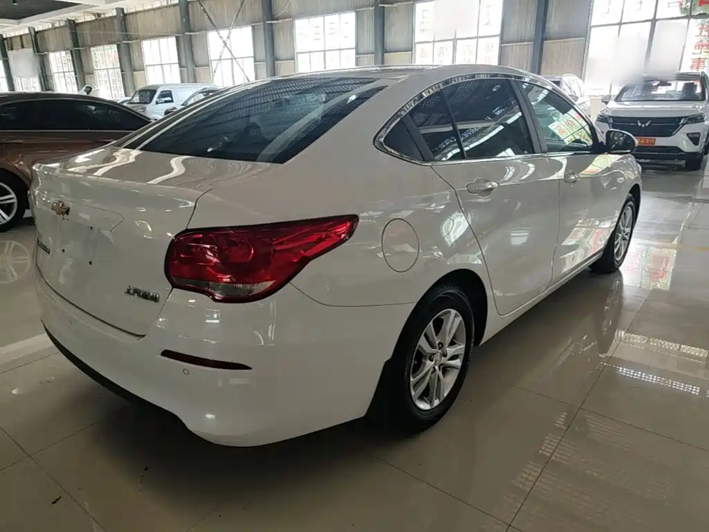 Chevrolet Cavalier — миниатюра 7
