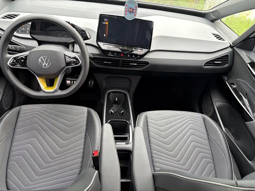 Volkswagen ID.3 — миниатюра 4