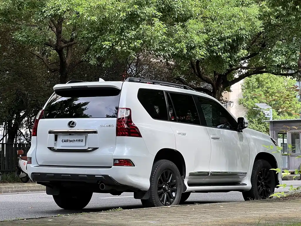 Lexus GX — миниатюра 22
